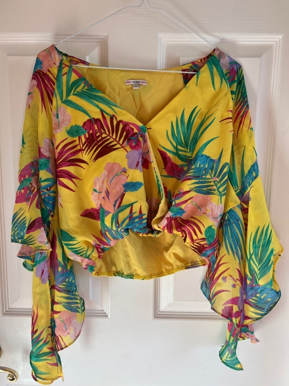 Guess Tropical Floral Crop Top